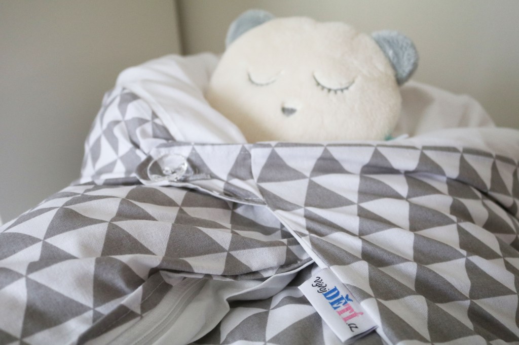 Péřová zavinovačka pro správný vývoj&nbsp;dětí