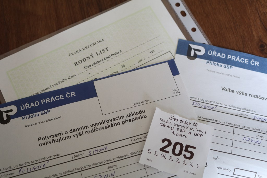 Jak požádat o rodičovský&nbsp;příspěvek?
