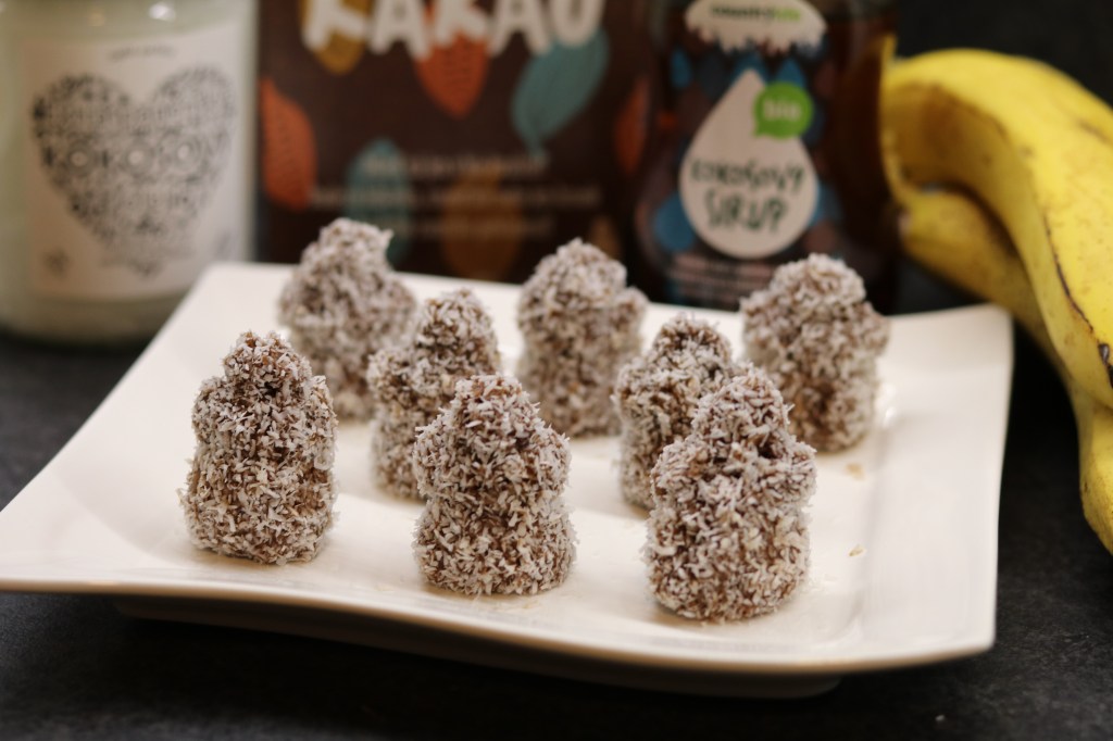 RAW zasněžení sněhuláci – nepečené cukroví&nbsp;/recept