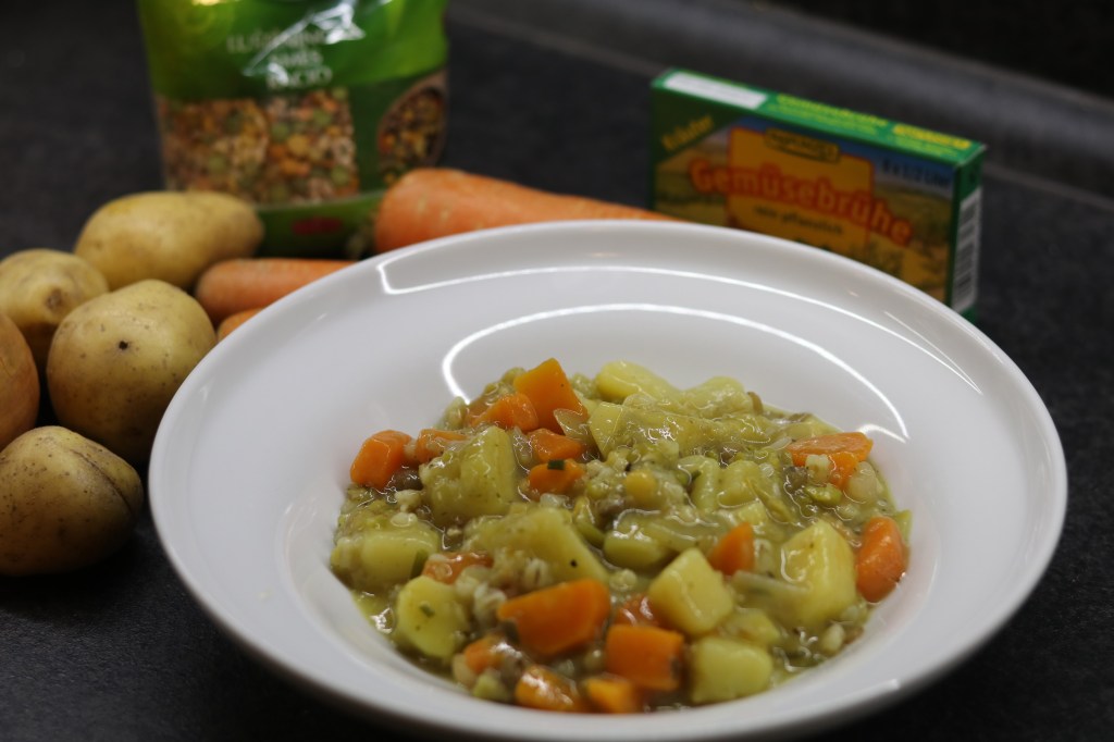 Výborná hustá polévka z luštěninové směsi (nejen pro&nbsp;děti)