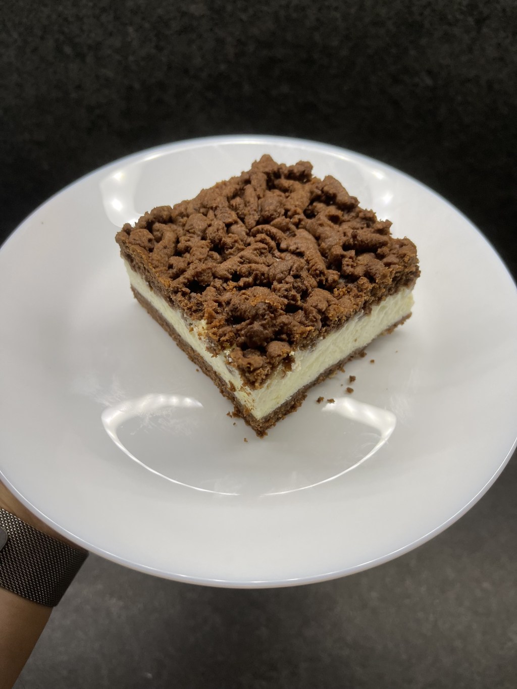 Strouhaný kakaový koláč s&nbsp;tvarohem